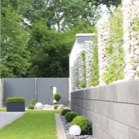 Retaining Wall